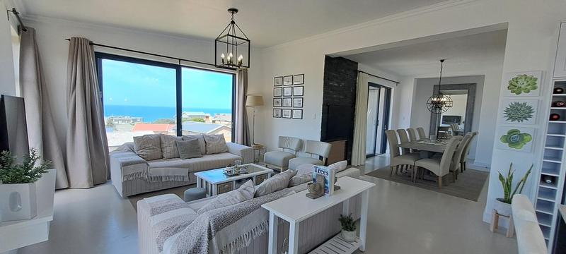 4 Bedroom Property for Sale in Jongensfontein Western Cape